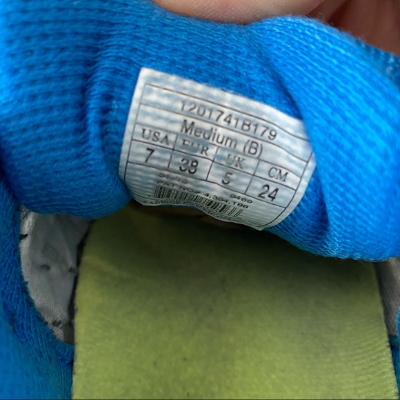 Silver BROOKS Adrenaline GTS Women’s Size 7 - Picture 8 of 16